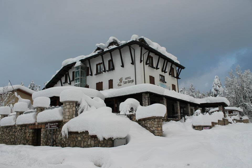 Hotel San Giorgio Алтіпіані-ді-Асінаццо Екстер'єр фото
