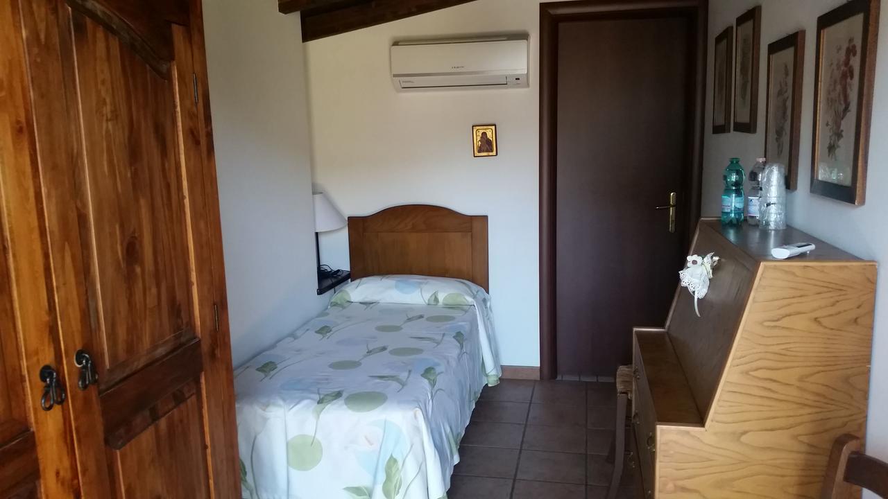 Hotel San Giorgio Алтіпіані-ді-Асінаццо Екстер'єр фото